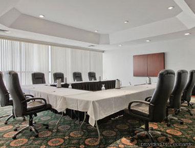 Ramada Plaza Hotel Columbus Buitenkant foto